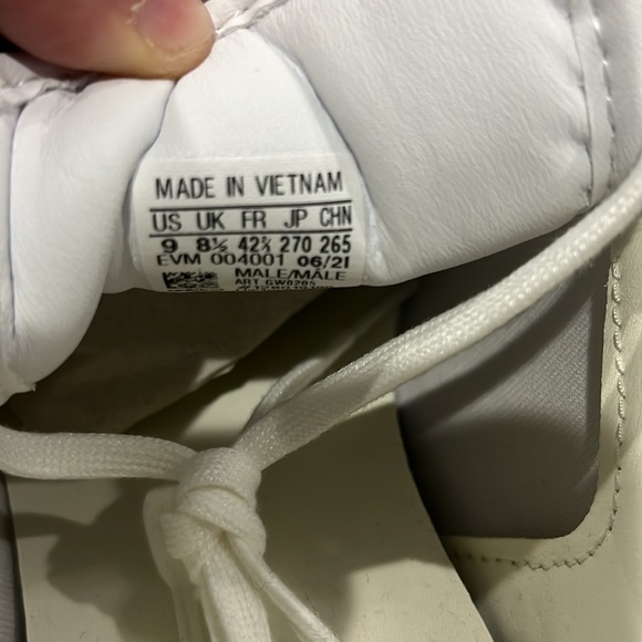 Adidas Rod Laver shoes - Picture 5 of 5